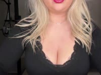 Ik ben hier om te geven wat je nodig hebt - met een lichaam dat smeekt om aangeraakt worden en een verbeelding die geen grenzen kent. Kom spelen en ontdek hoe ver we kunnen gaan...