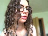 Sensual Domme,Fetish EnthusiastFavorite fetishes- Hairy Body worship (hairy armpits, pubes)- Ass worship- Foot fetish (wrinkled soles, wiggling toes, boots, flip flops, nylons and etc)- Tease and Denial- Giantess- Lip fetish, Lipstick fetish