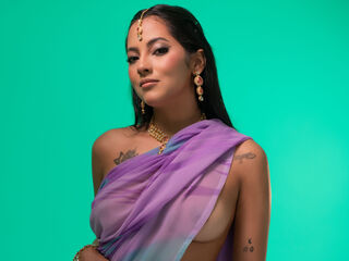 girl cam nude AnoukChopra