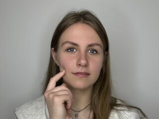 masturbating camgirl CatherynBuckland