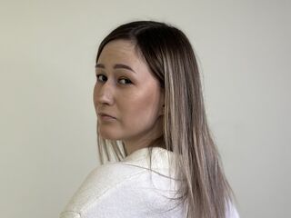 naked camgirl DaphneBoyter