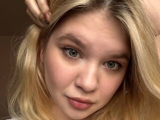 fingering cam girl picture DebrahPloeger