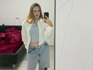 sexchat room KellyLynn