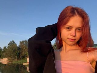 mastubating web cam girl RebaDoty