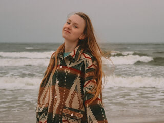 naked cam girl masturbating AmiLee