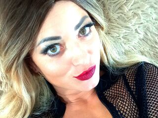 naughty camgirl masturbating LionessoneForu