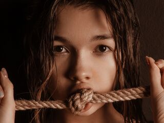 girl webcam naked LynetteFairbroth