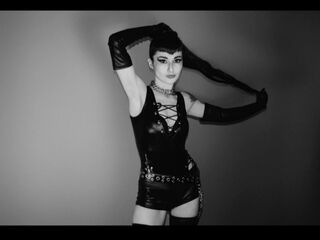 latex camgirl AnatAmunet