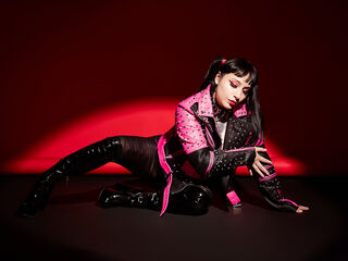 live bdsm sex cam IsisBarker
