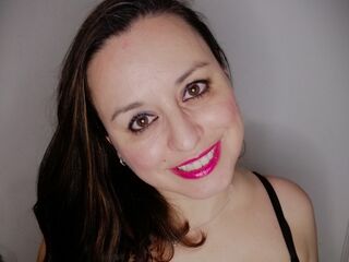 hot girl webcam video AdelaAlbaNatural