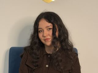 naughty cam girl AileenSibeto