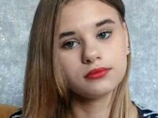 beautiful girl cam AlannaColdivar