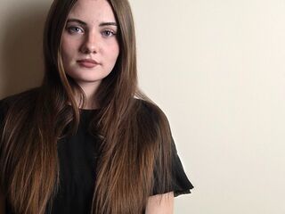 chatroom webcam picture AlfrediaRoubekas