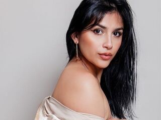 hot cam AliceHealer