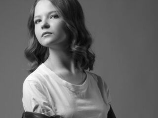 girl sex chat room AlissaDelpiano