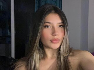 fingering girl webcam picture AmberDemions