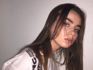 fingering camwhore AmeliPovilain