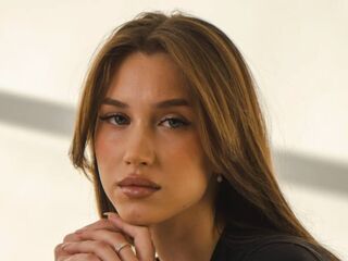 camgirl porn web cam AmelinaBrauberg