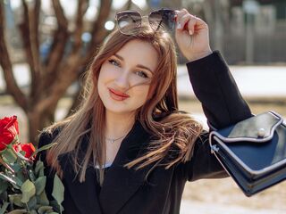 cam slut chat AnnetteGoldstein