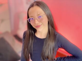 fingering camslut AnniaLara