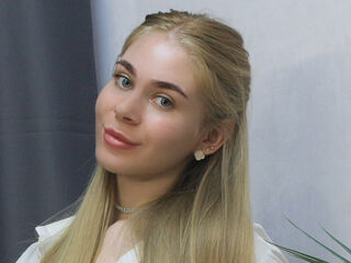 camgirl masturbating with sextoy BarbaraJeff
