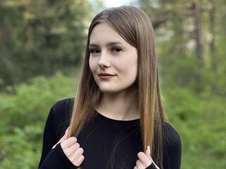 chat room live web cam BernardPeters