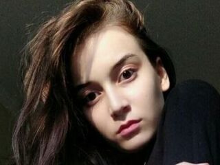 naked camgirl picture BethelQuiette