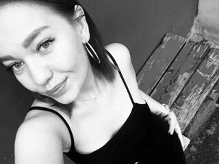 camwhore fingering pussy BetyAkerman