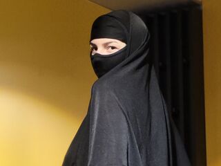 naked camgirl BiaBlack