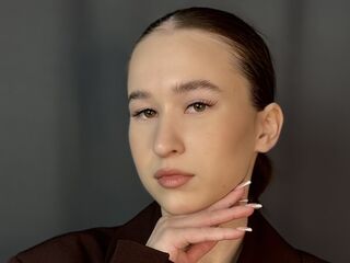 nude cam pic BlanchFlakes