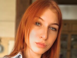 chat room cam BonnieCrook