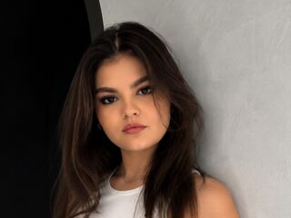 hot cam girl masturbating with vibrator BridgetteBloome