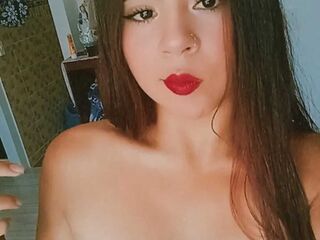 hot webcam show CarlaCloe