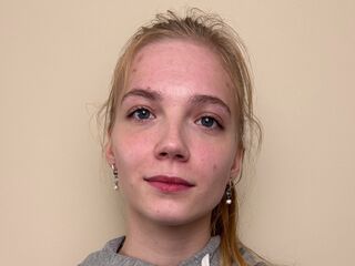 nude cam girl pic CarmanChapmon