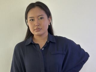 free adultcam CarolannOrmisto