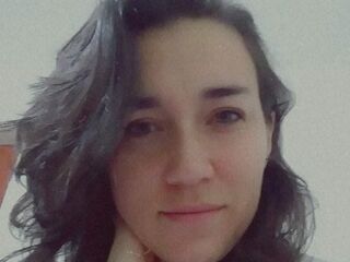 camwhore masturbating with sextoy CarolineDid