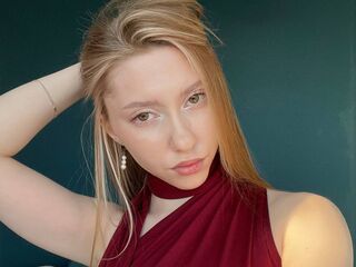 camwhore masturbating with sextoy CarylonBenzer