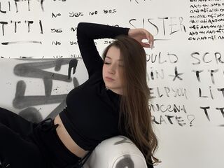 webcam babe CharlotteVivi