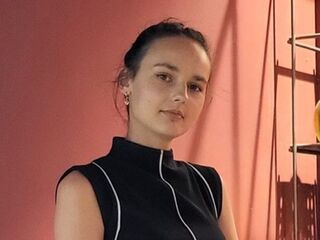 girl fingering bald pussy CherlynAltice