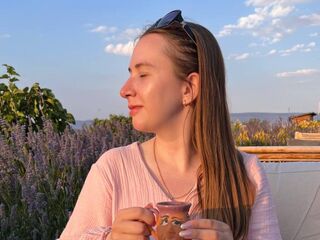 erotic webcam video CherylWien