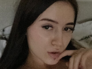 naughty cam girl ChloeBolwman