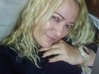adult webcam chat room ClauWhite