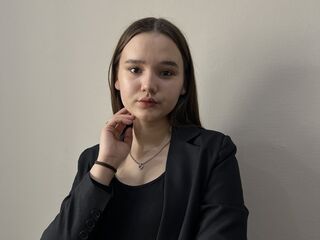 strip tease show CletaBooth