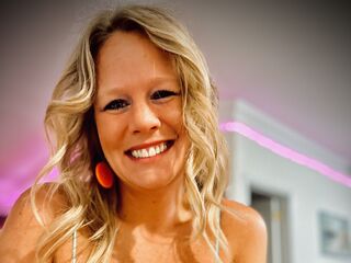 bedroom live webcam ColoradoWildWife