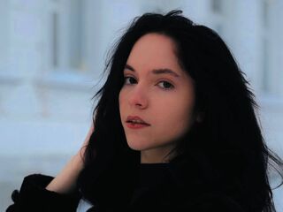 sexy cam girl CrystalLake