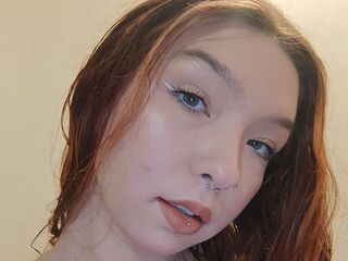 spy webcam DareleneEves