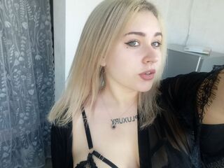 erotic cam DinahSalimas