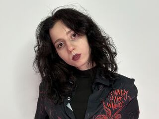 camslut showing pussy EarthaAlliston