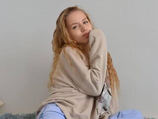 nude webcamgirl ElenDale