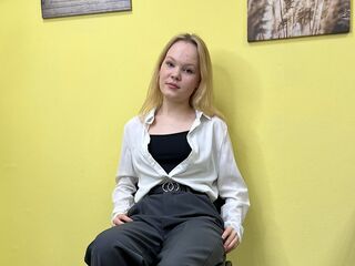 nude webcam EleneBurchard
